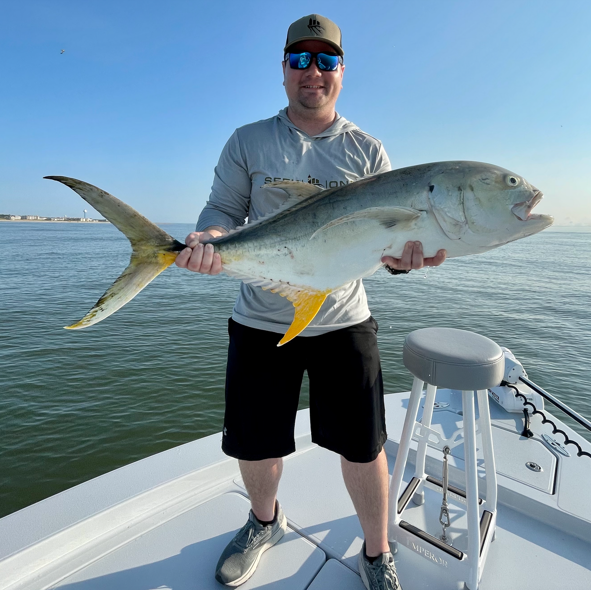 Nearshore & Inshore action is on 🔥 right now.